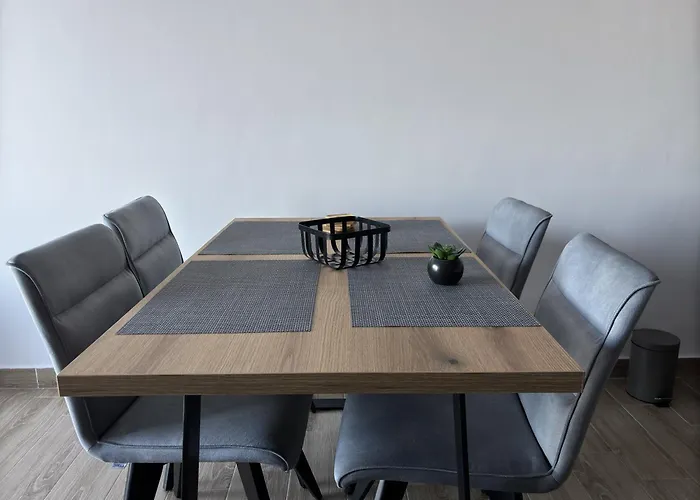 Апартаменты Raccoon Paradise Hill B19 *